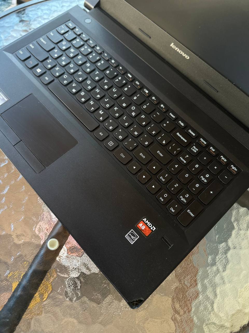 Ноутбук Lenovo AMD A8-6410, 8 ГБ, SSD 256 ГБ