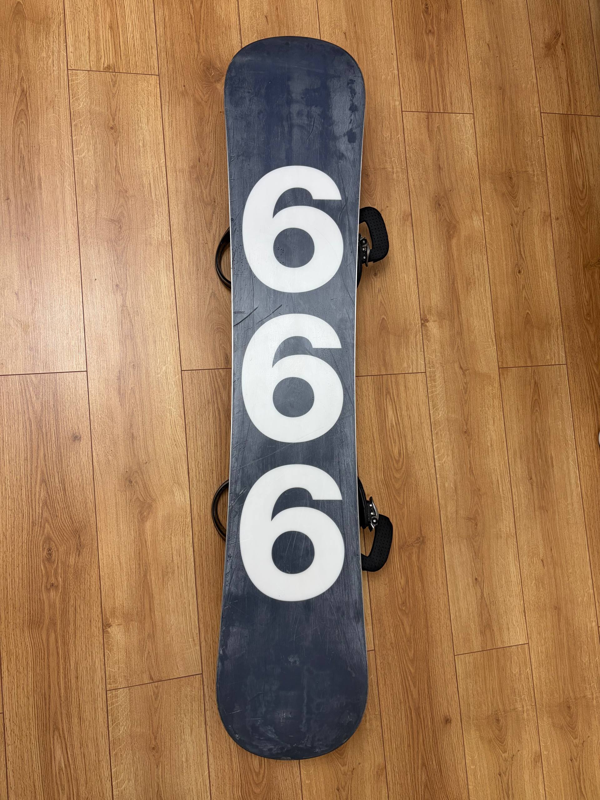 Сноуборд комплект: Forum The Rat 153cm + Burton Freestyle M + Vans Hi-Standard D