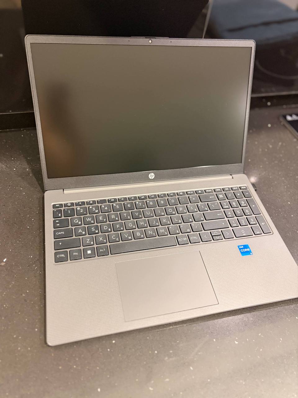 Ноутбук HP 250 G10, i5-1334U, 16GB, 512GB SSD