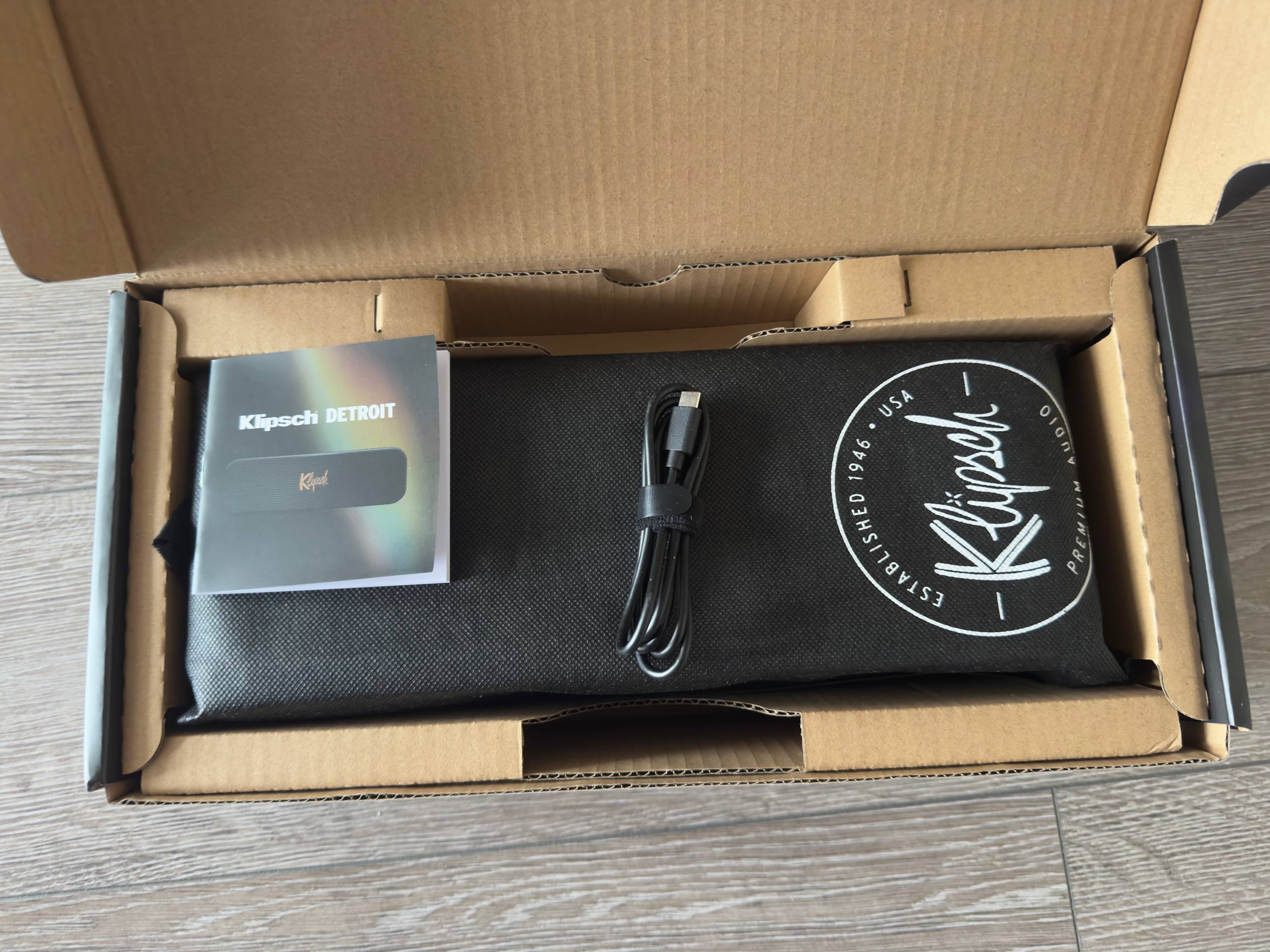 Bluetooth-колонка KLIPSCH DETROIT