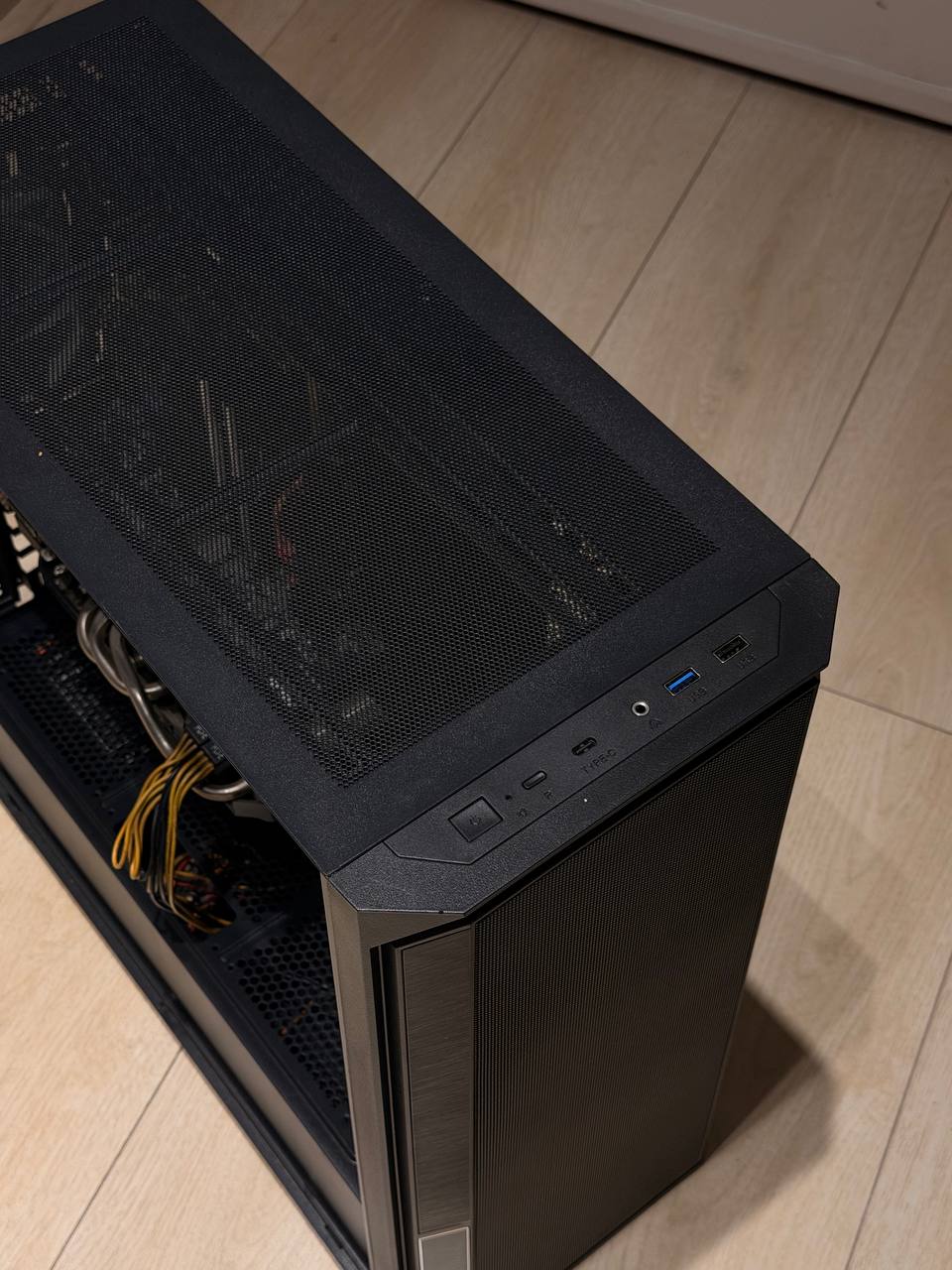 Системный блок Intel Core i5-4440, 16GB DDR3, Radeon HD 7800, SSD 120GB