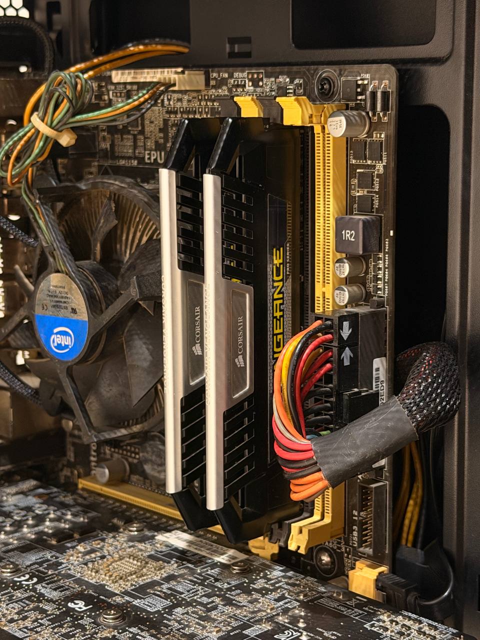 Системный блок Intel Core i5-4440, 16GB DDR3, Radeon HD 7800, SSD 120GB