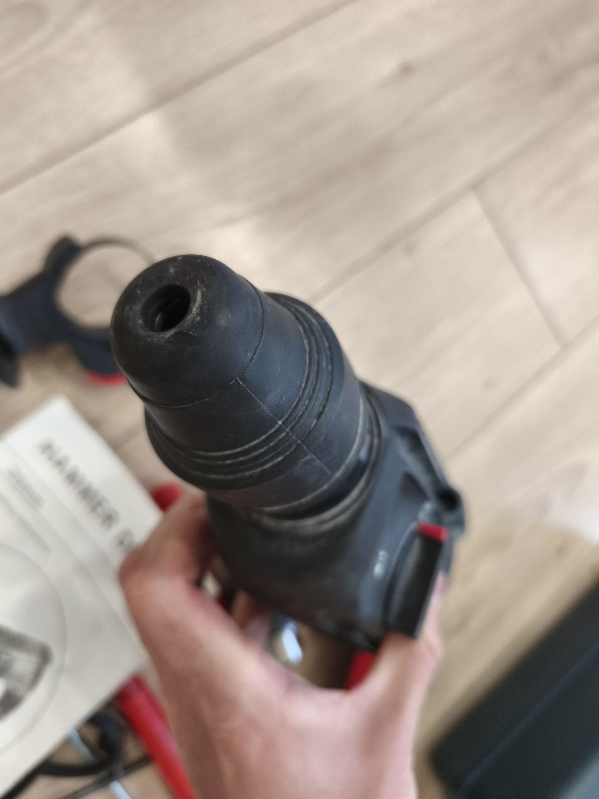 Перфоратор Bosch Hammer drill