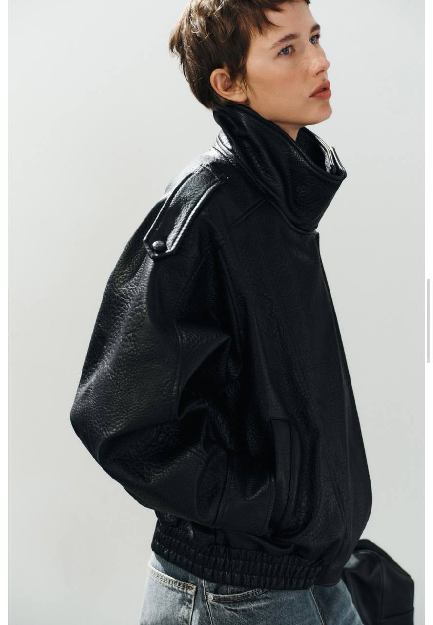 Кожаная куртка Zara, размер S