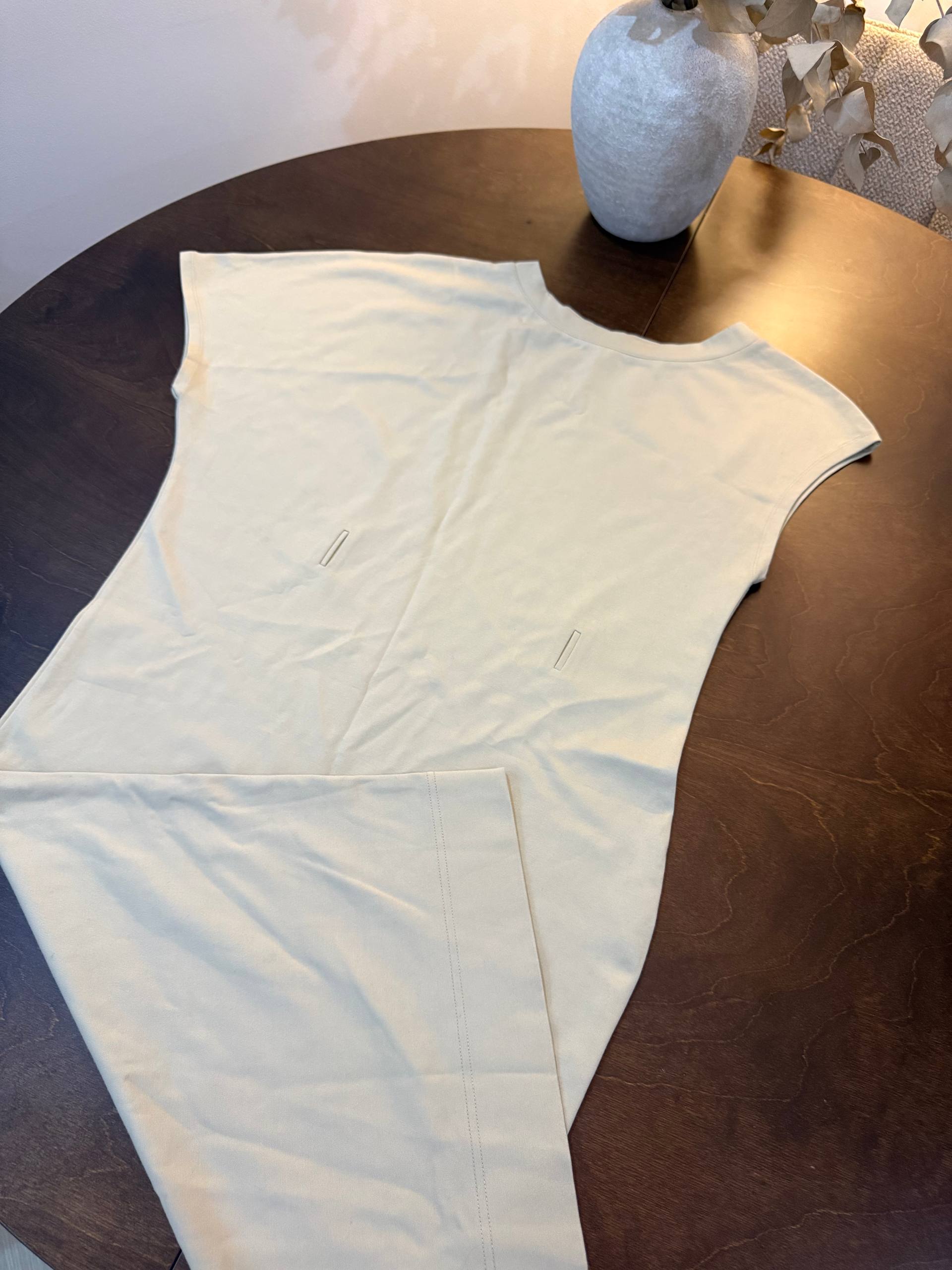 Женская одежда Zara, Bershka, H&M