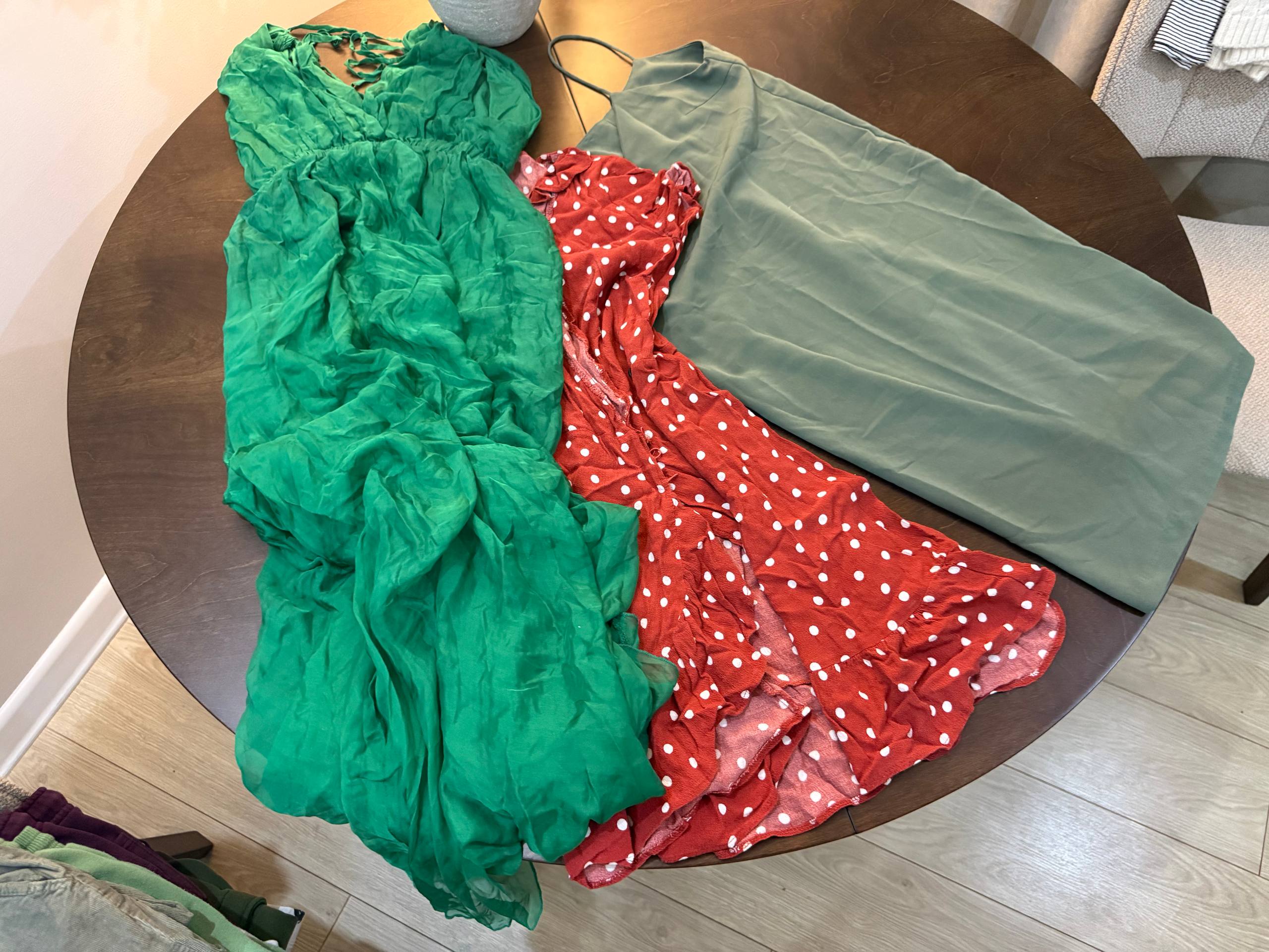 Женская одежда Zara, Bershka, H&M