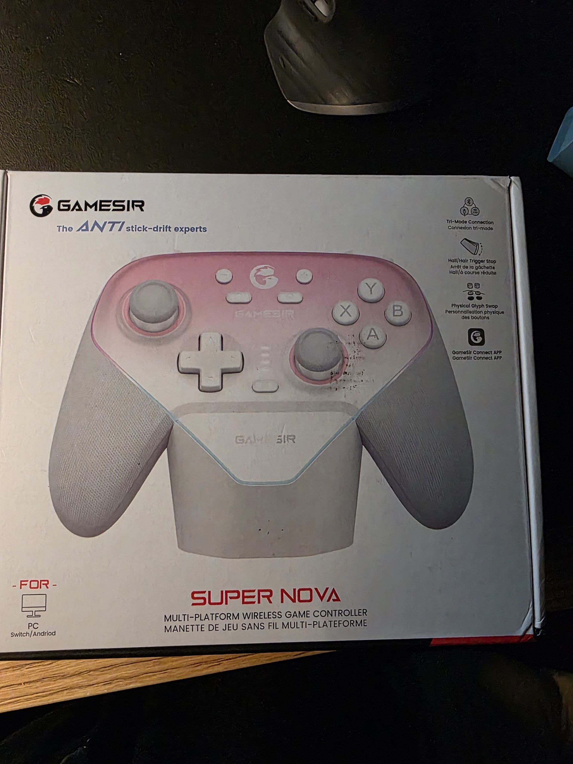 Контроллер Gamesir Super Nova
