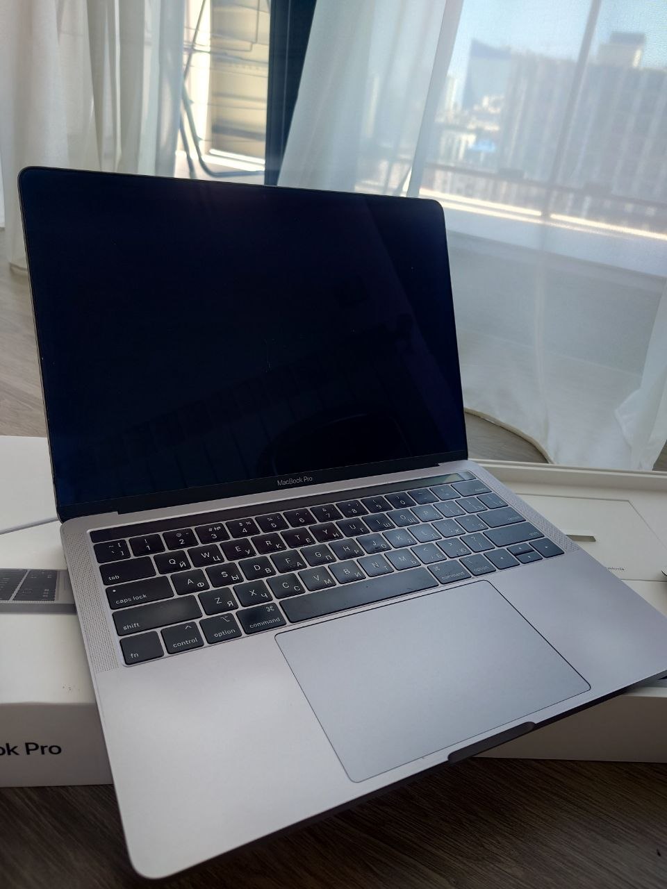 MacBook Pro 13" 2019 (Intel Core i5, 8 ГБ RAM)