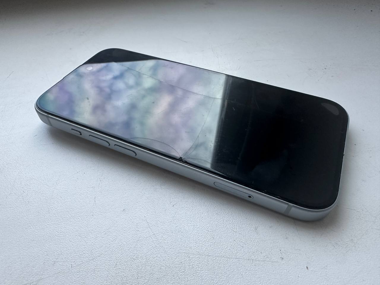 Apple iPhone 15 128GB