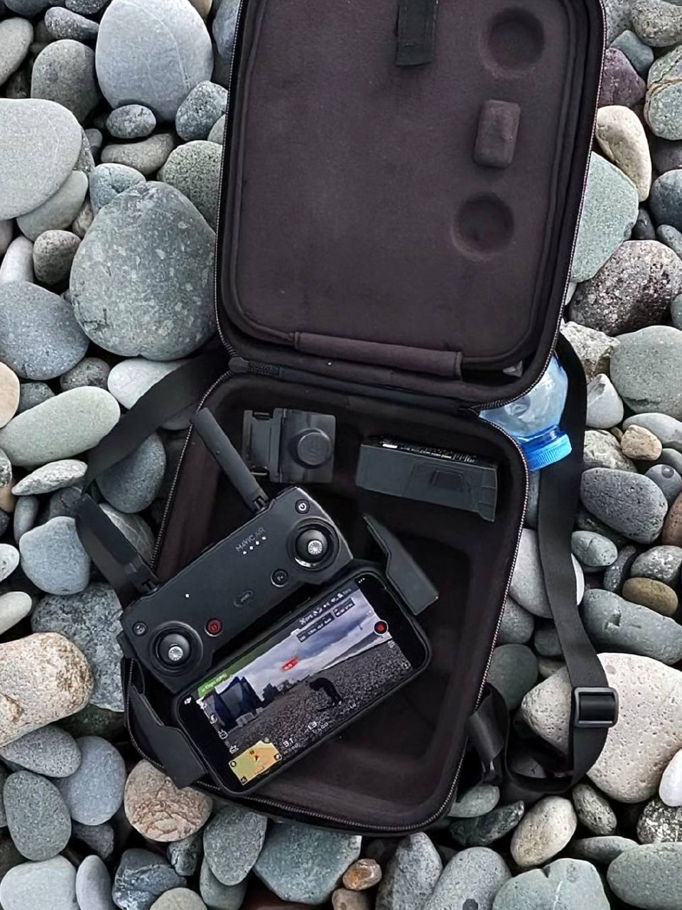Квадрокоптер DJI Mavic Air с комплектом аксессуаров