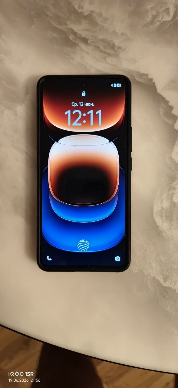 Vivo iQOO 12 256 ГБ, 12 ГБ ОЗУ