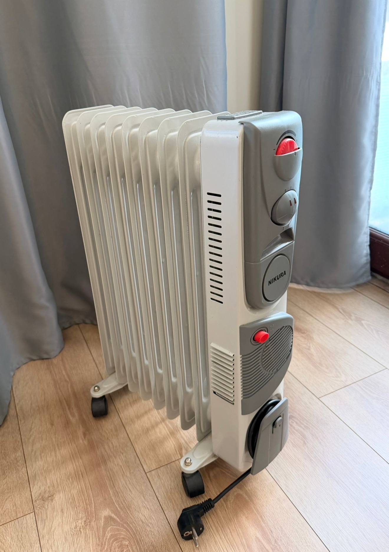 Масляный радиатор с вентилятором 400–2500W