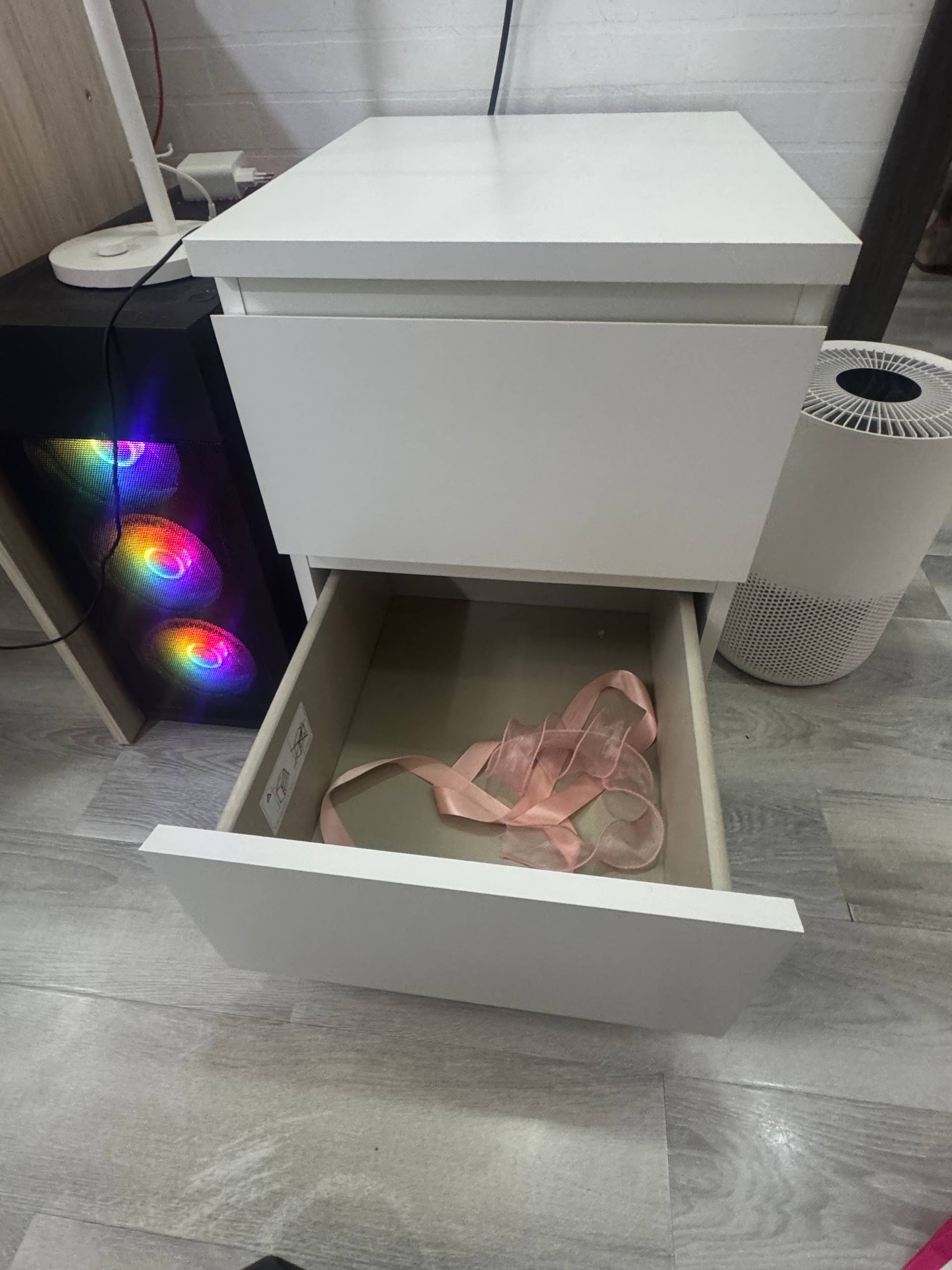 Тумба IKEA с двумя ящиками, белая