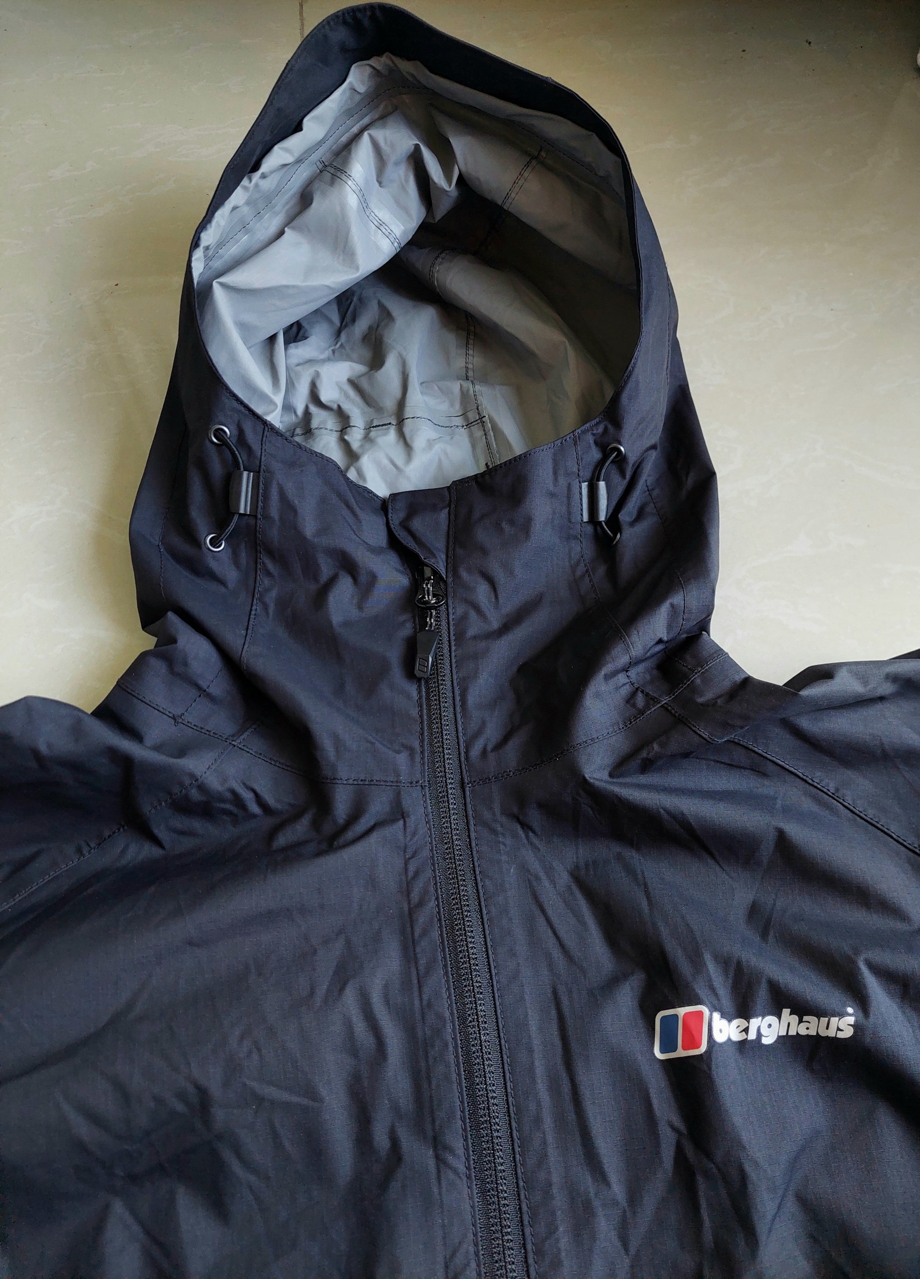 Женская водонепроницаемая куртка Berghaus
