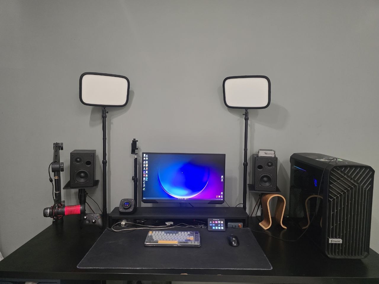 Игровой компьютер Intel Core i9-13900K + RTX 4070 + монитор Samsung Odyssey G5 и