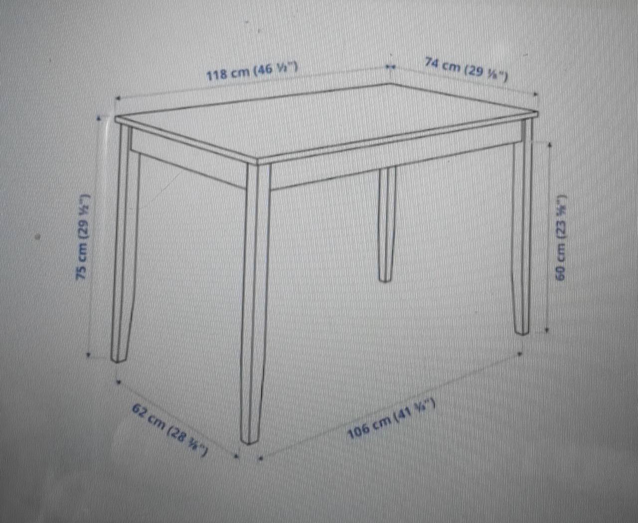 Стол IKEA из массива дерева с защитным стеклом