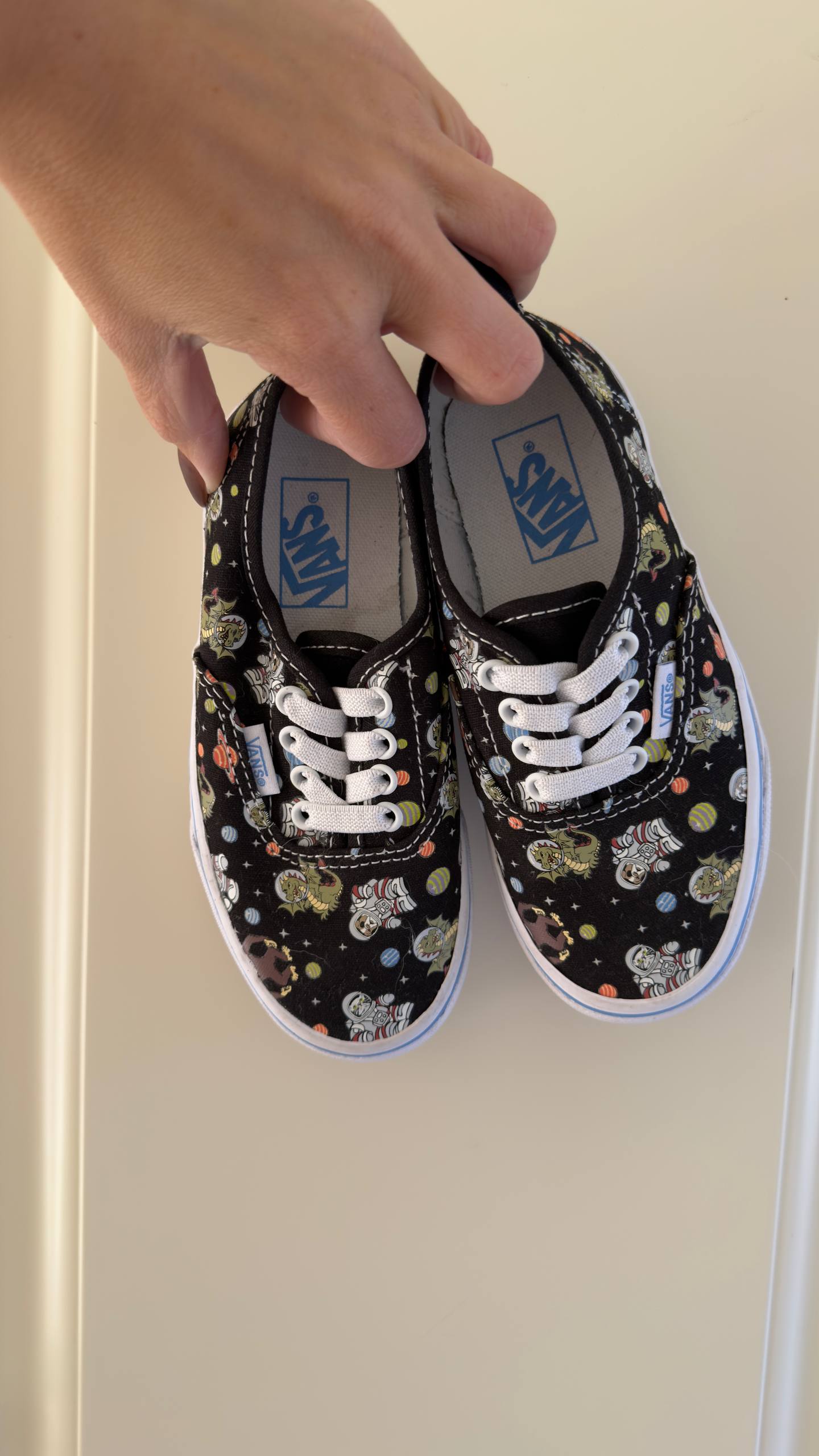 Новые кроссовки Vans, 30 размер