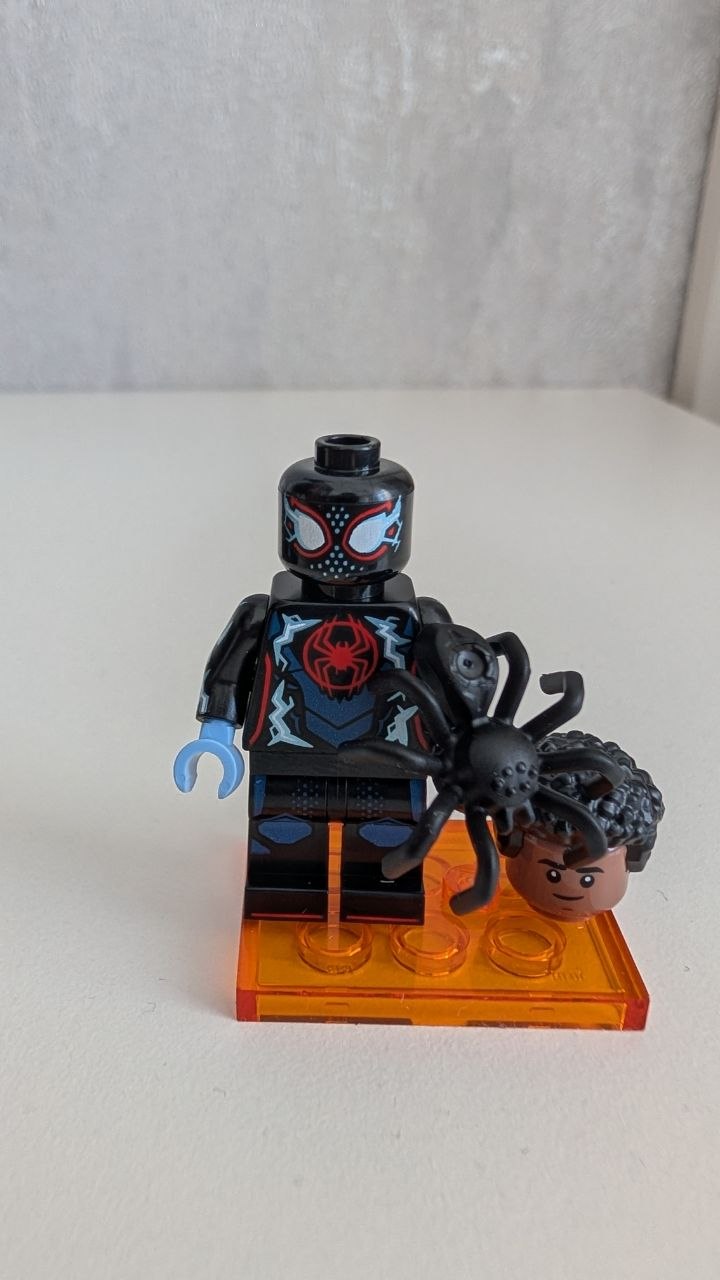 Фигурка Lego