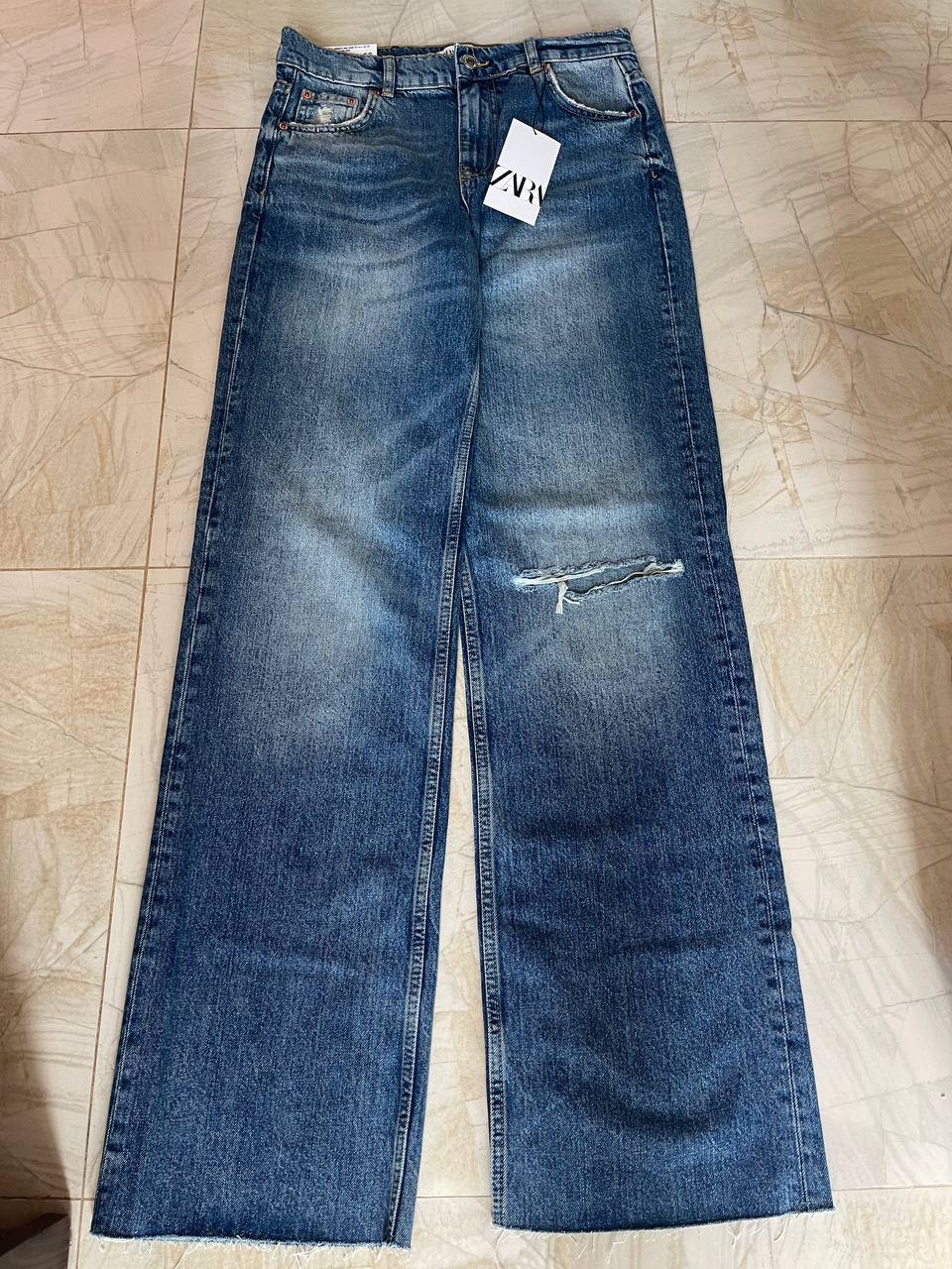 Джинсы Zara, размер M, новые