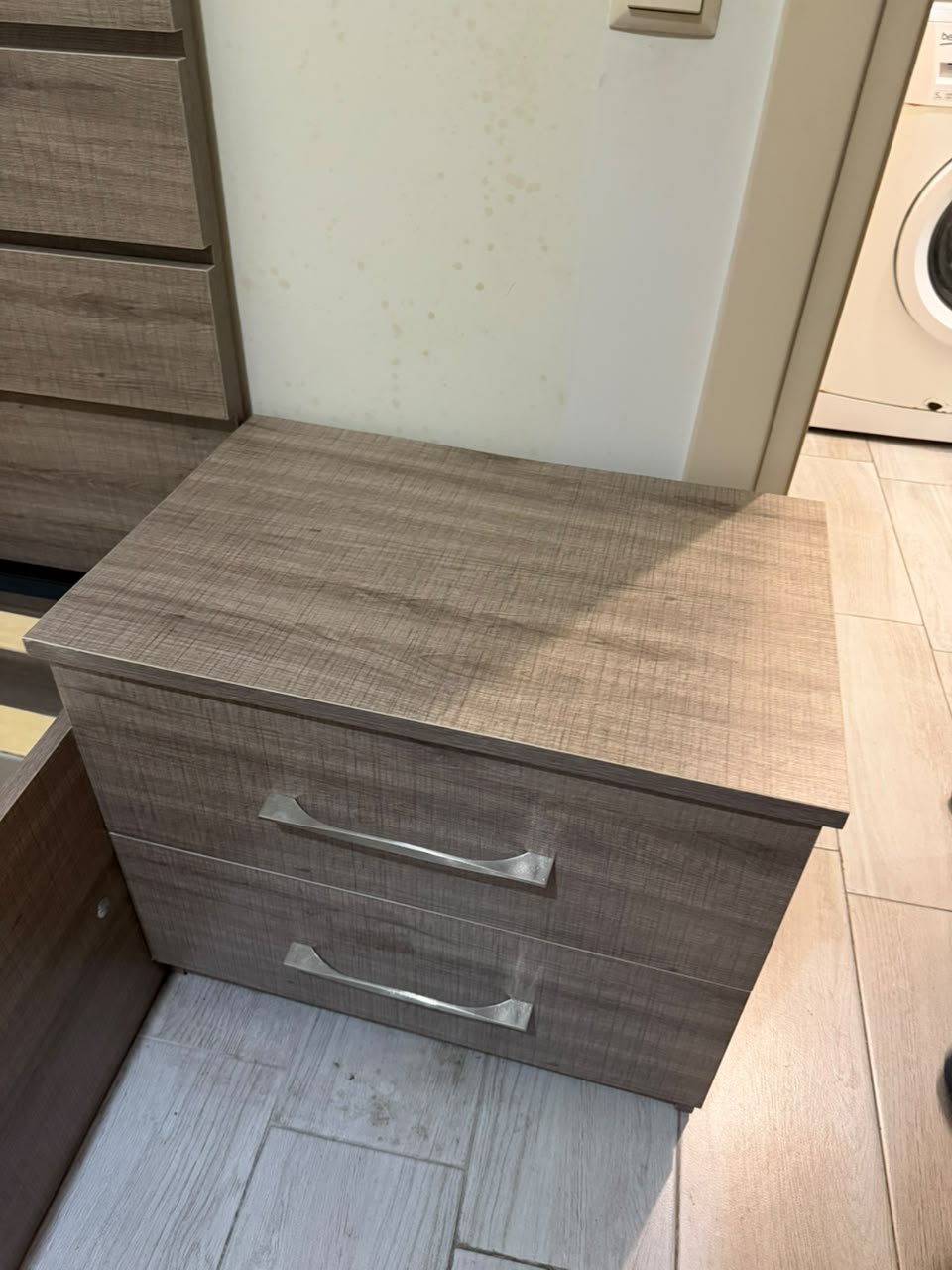 Прикроватная тумба 60×40 см