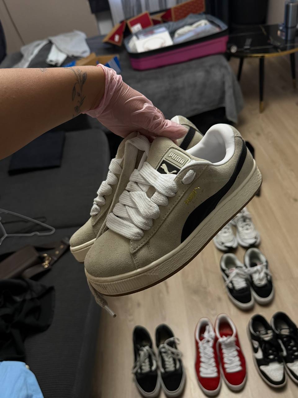 Adidas кроссовки 40 размер