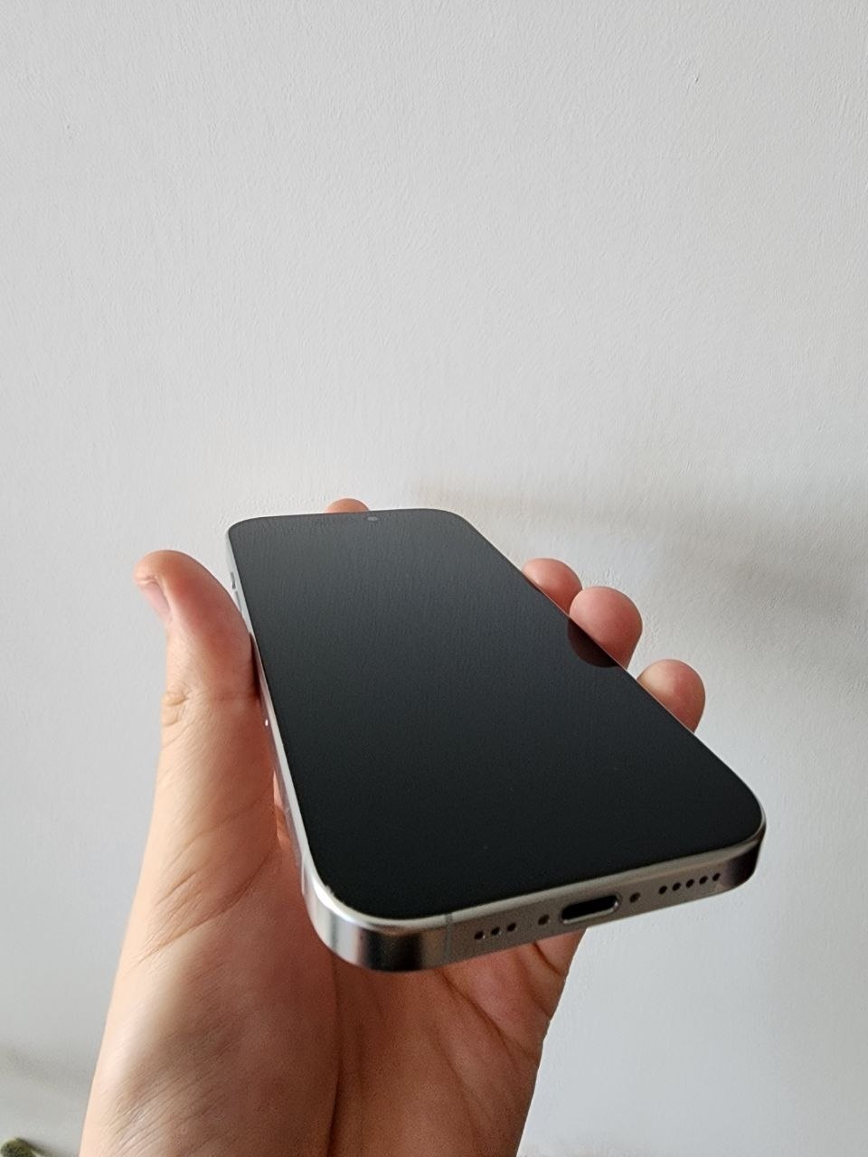 iPhone 16 Pro 128GB White Titanium