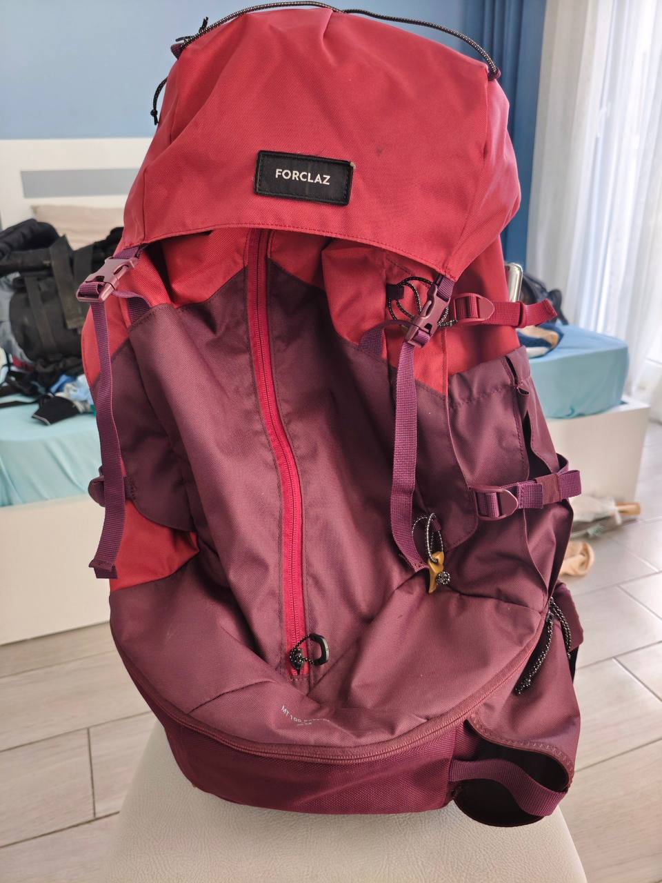 Рюкзак Forclaz MT 100 50L с дождевым чехлом