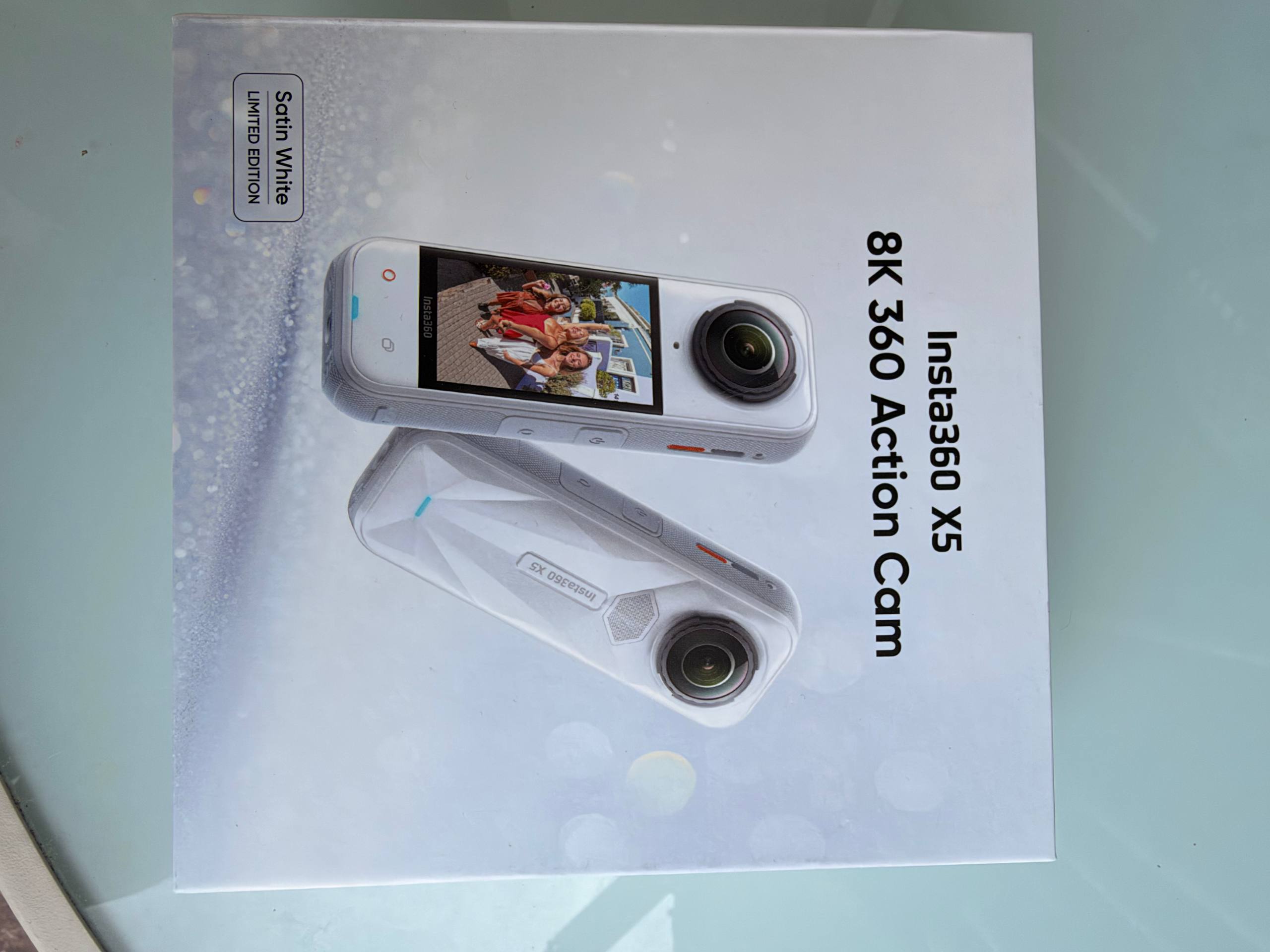 Insta360 X5 Satin White (лимитированная серия)