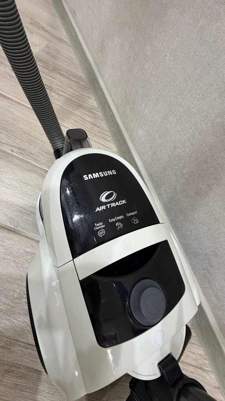 Пылесос Samsung Air Track