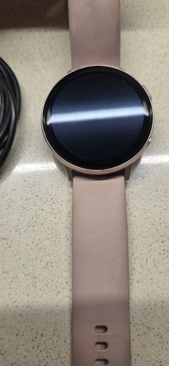 Смарт-часы Samsung Galaxy Watch Active 2 40мм, розовое золото