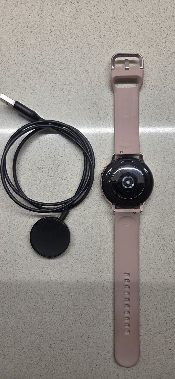Смарт-часы Samsung Galaxy Watch Active 2 40мм, розовое золото