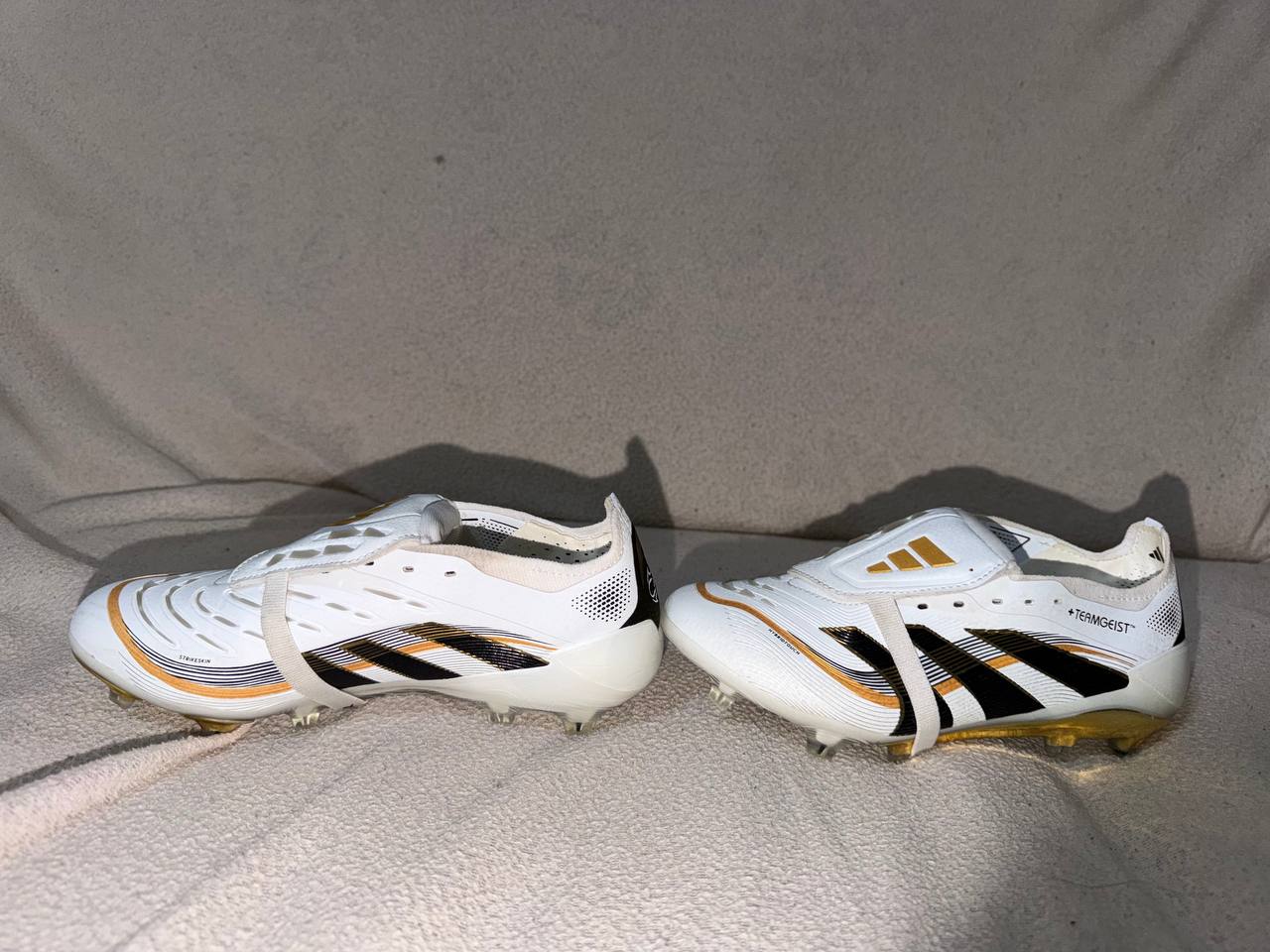 Футбольные бутсы Adidas Predator 24 FT, размер 36