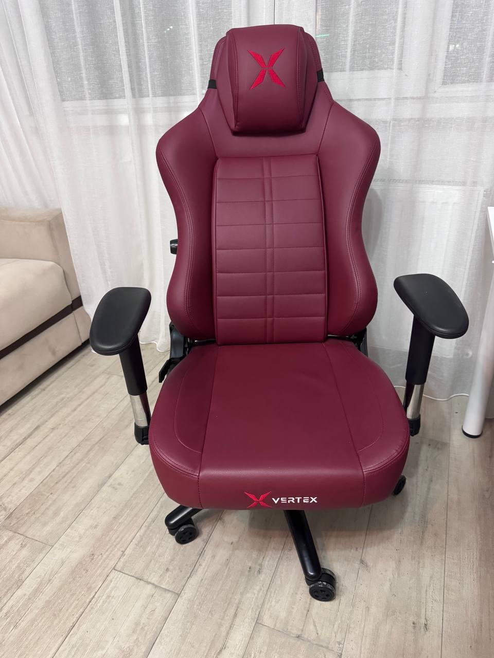 Игровое кресло Vertex Imperion Gaming Chair Bordeaux Leather 350