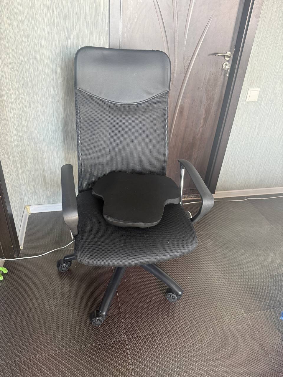 Компьютерный стул