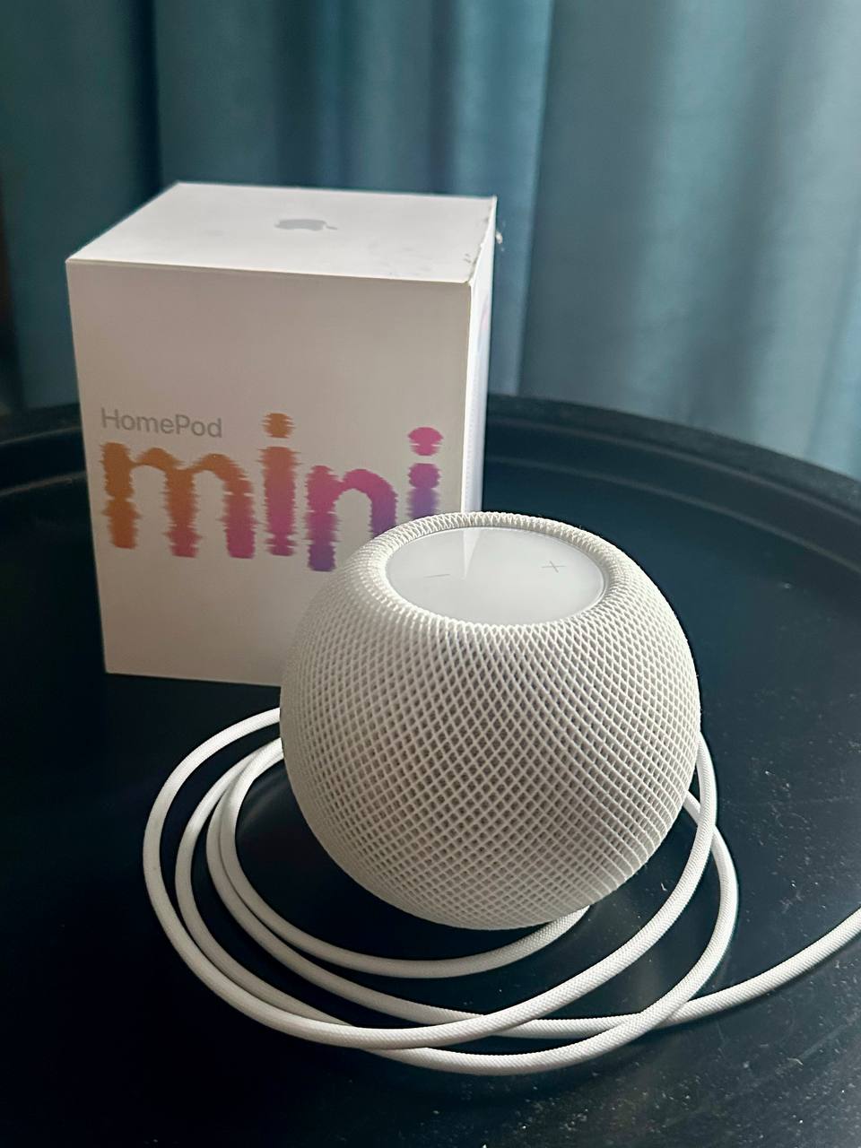 Умная колонка Apple HomePod mini, белая