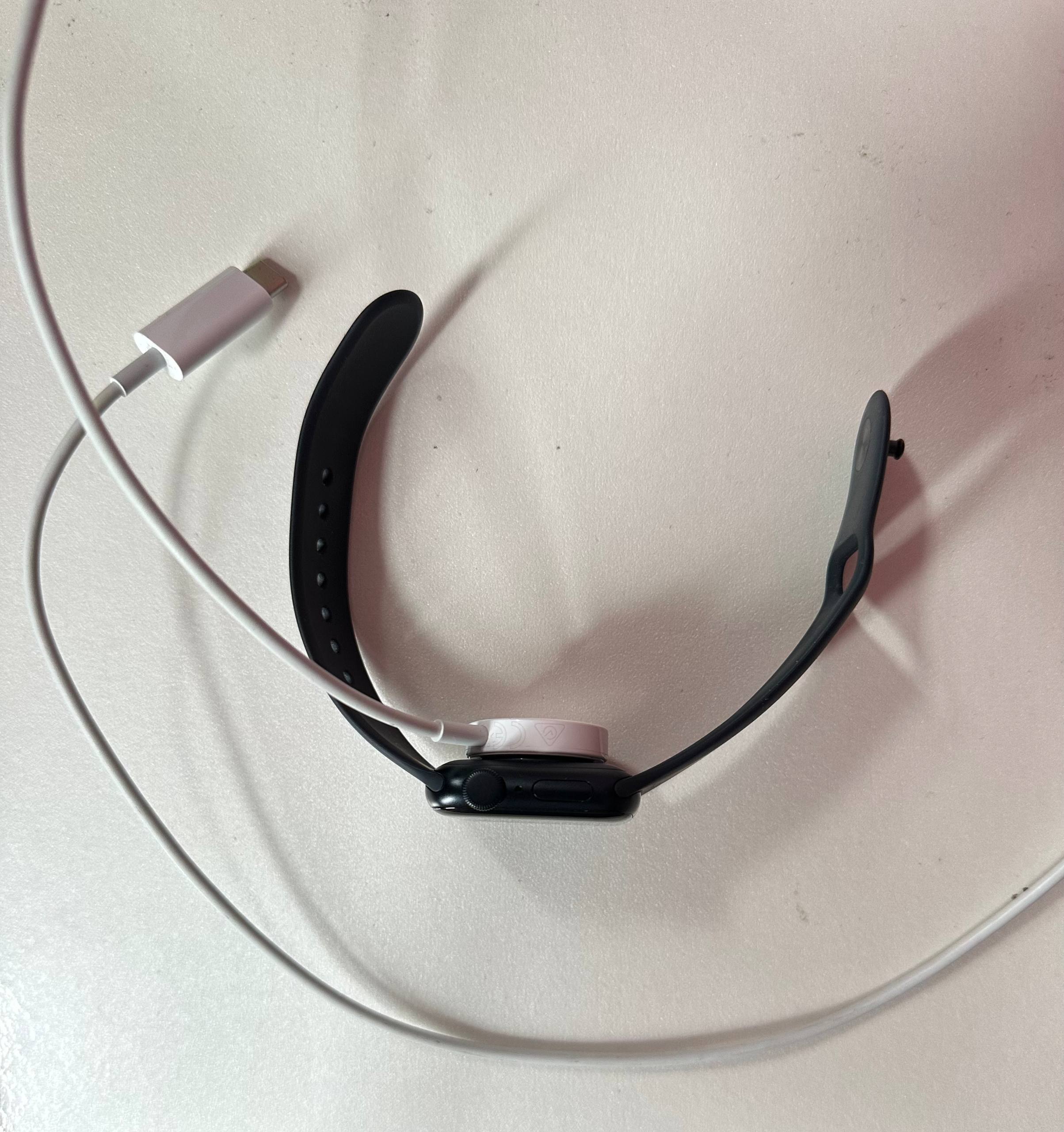 Apple Watch SE 2nd gen 40mm GPS