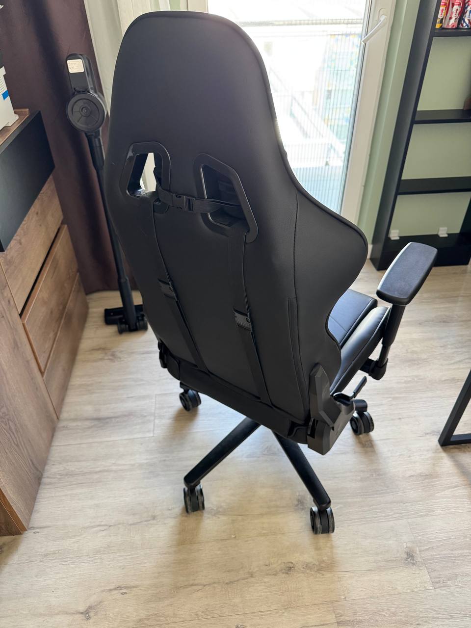 Игровое кресло Gaming Chair