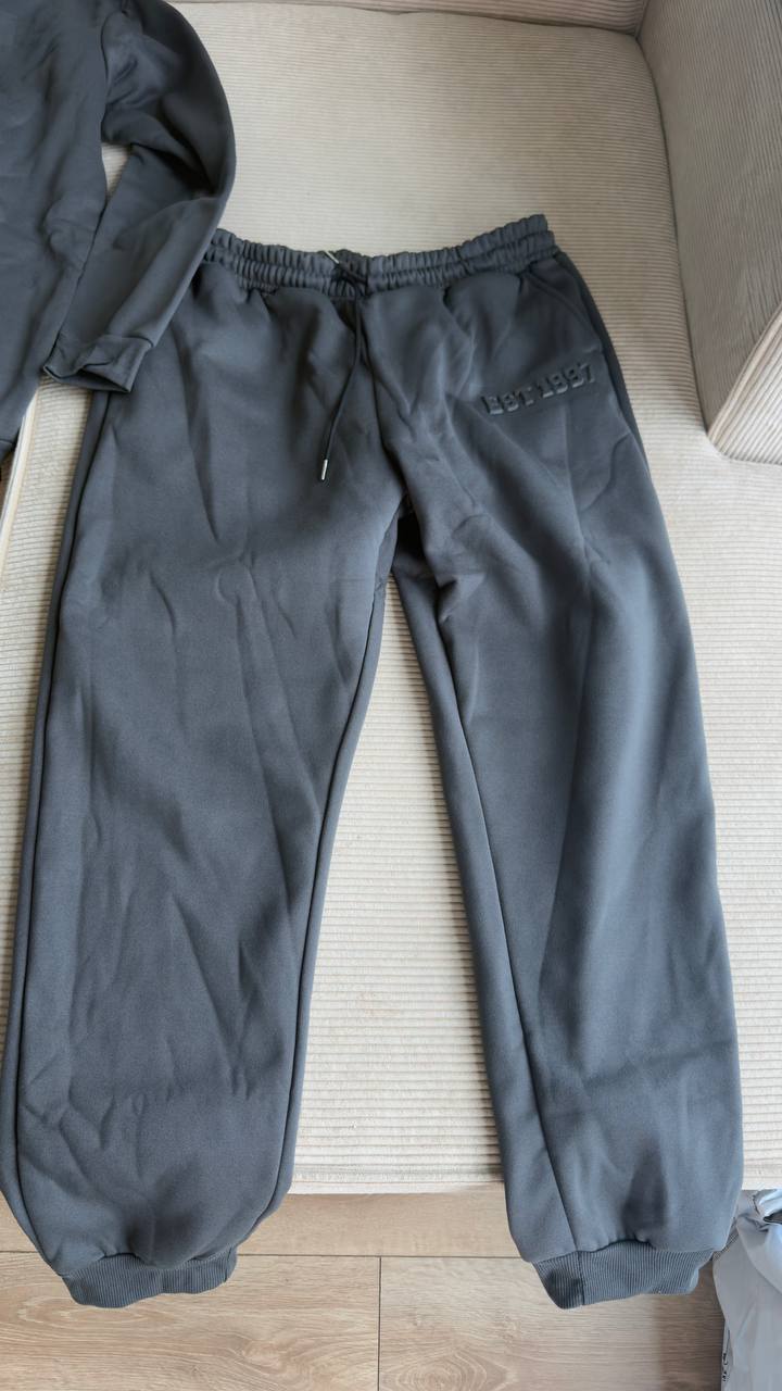 Спортивный костюм XL-2XL, новый