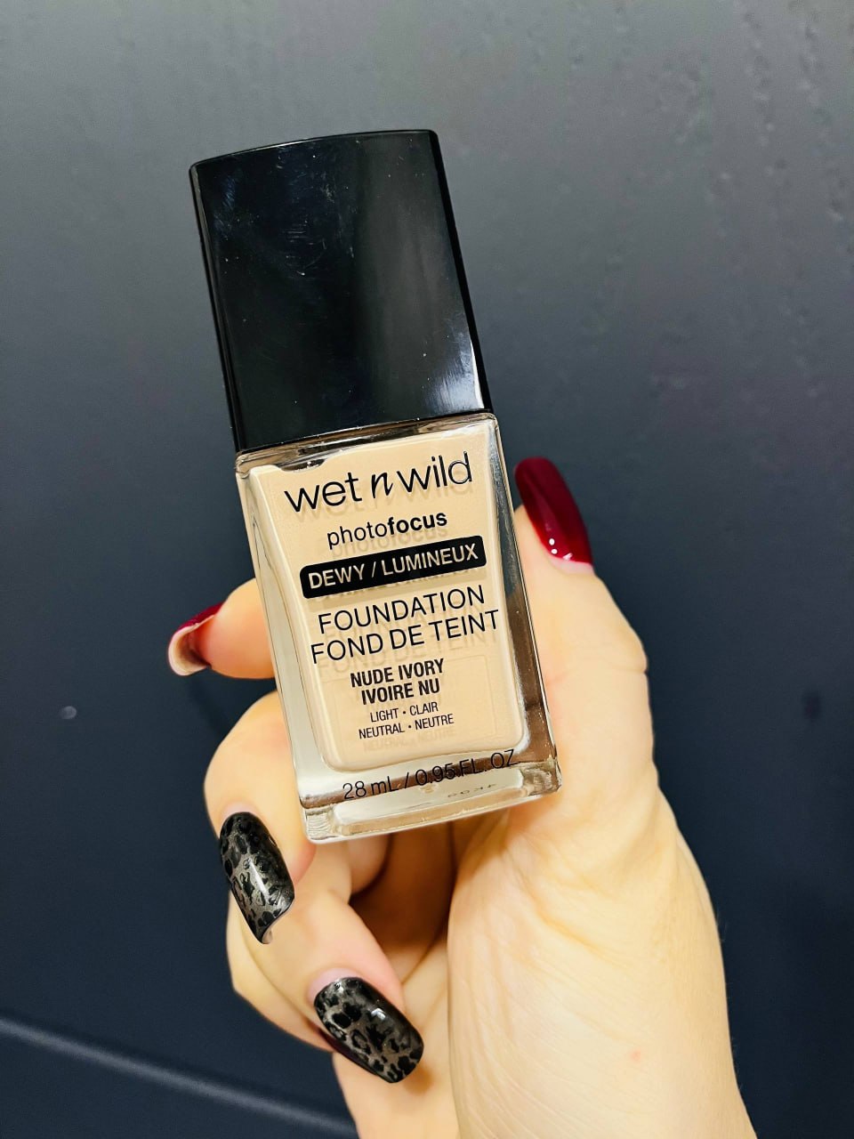 Тональный крем Wet n Wild Photo Focus Dewy Foundation, Nude Ivory
