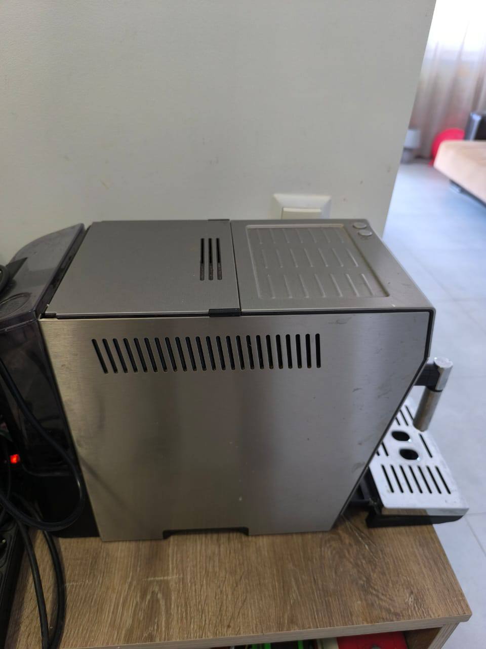 Кофемашина Delonghi Primadonna