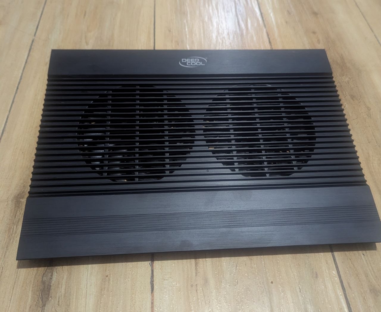 Охлаждающая подставка DeepCool N8 Black