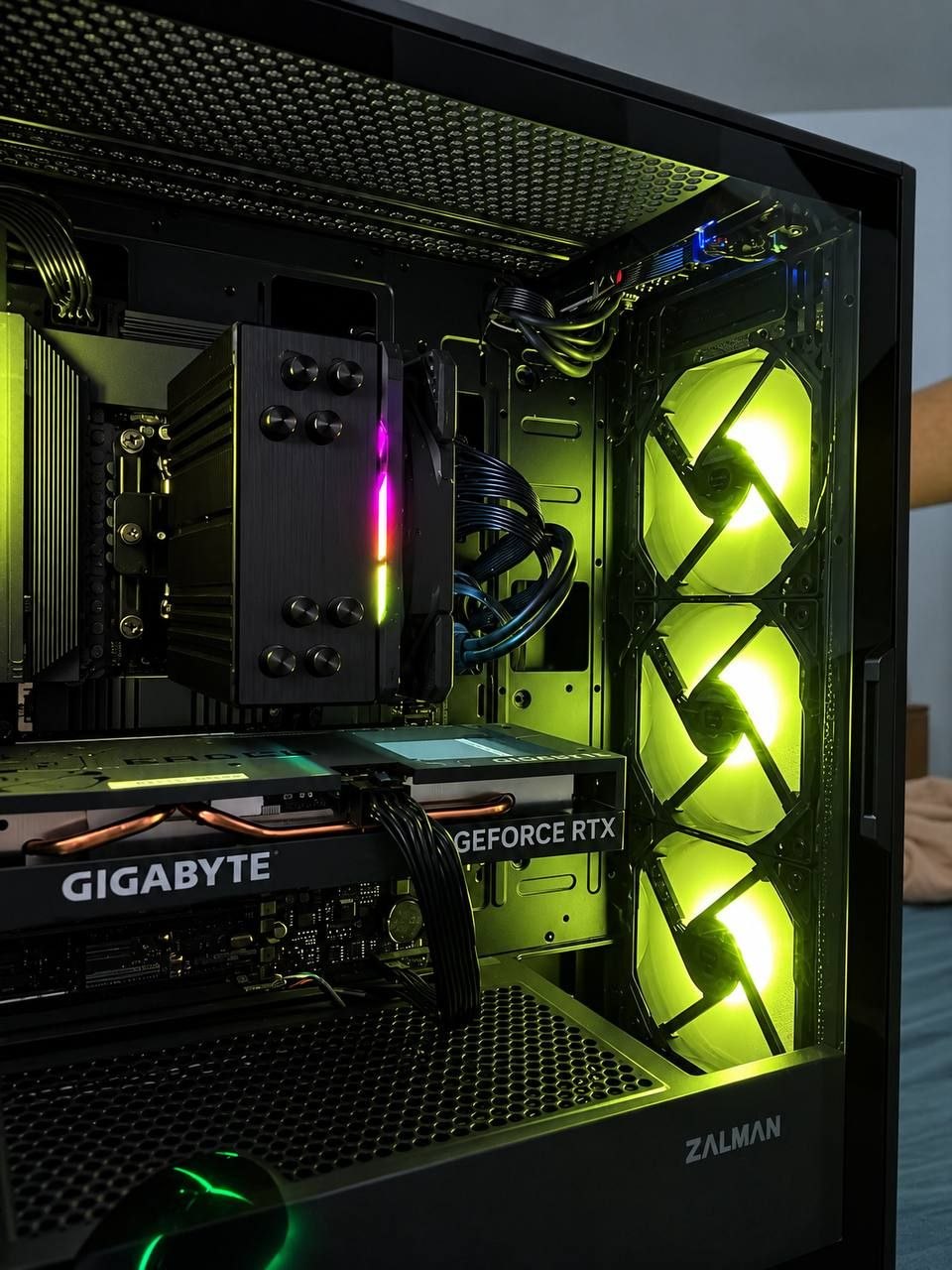 Игровой ПК: Intel Core i5-12400F, RTX 4060, 16 ГБ DDR4, 3 ТБ