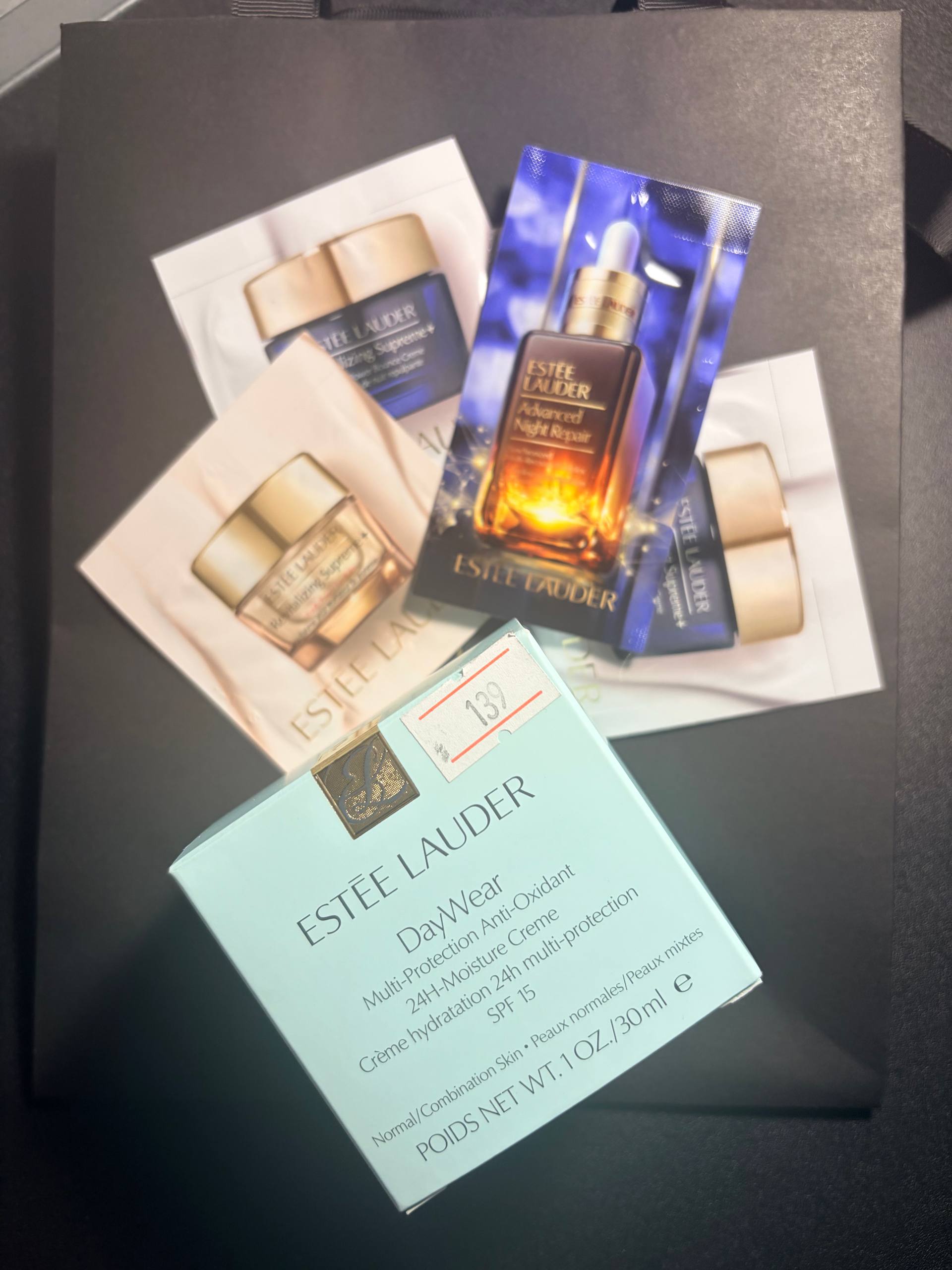Крем Estée Lauder новый с пробниками