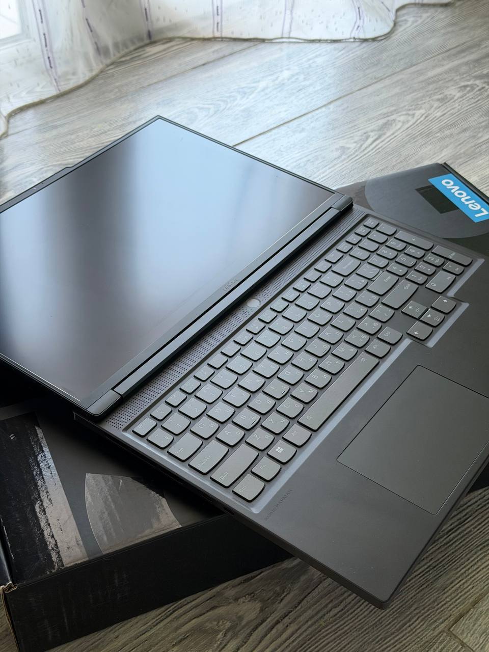 Ноутбук Lenovo Legion S7 (i7-12700H, RTX 3050 Ti, 16 ГБ DDR5, 512 ГБ SSD)
