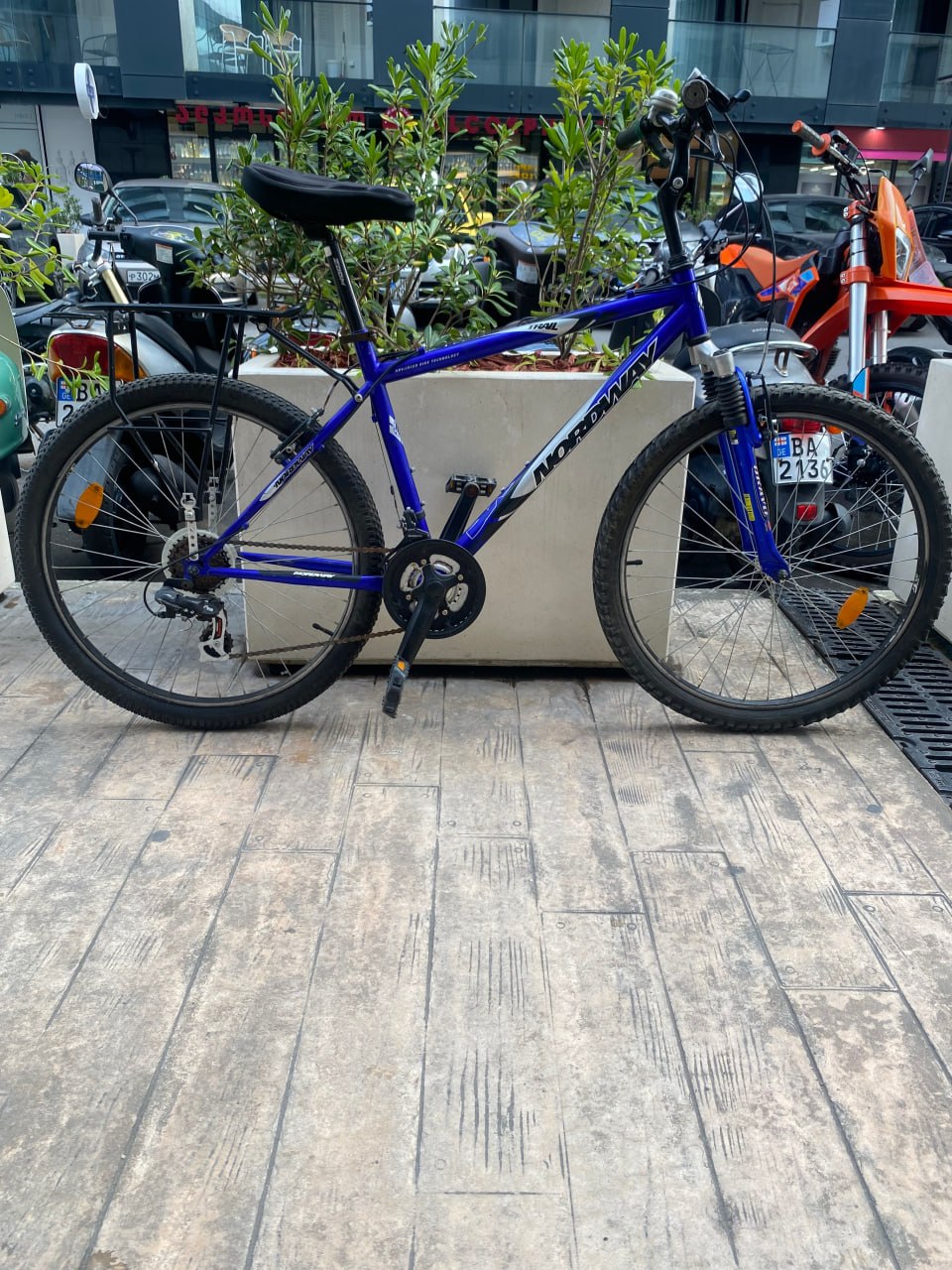 Велосипед 26" рама 18,5" 21 скорость Shimano