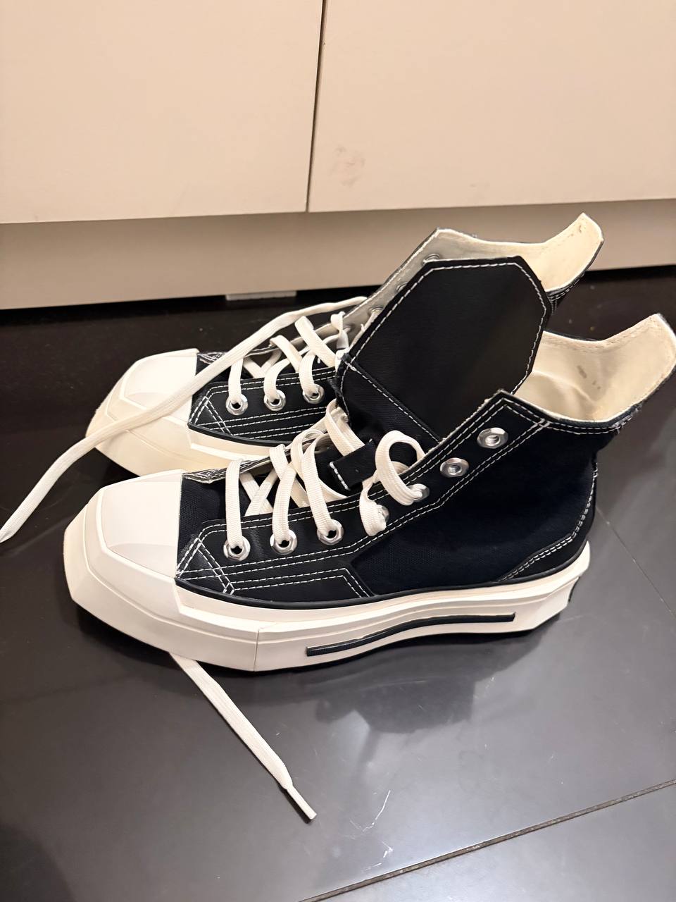Converse высокие кеды чёрно-белые, 35