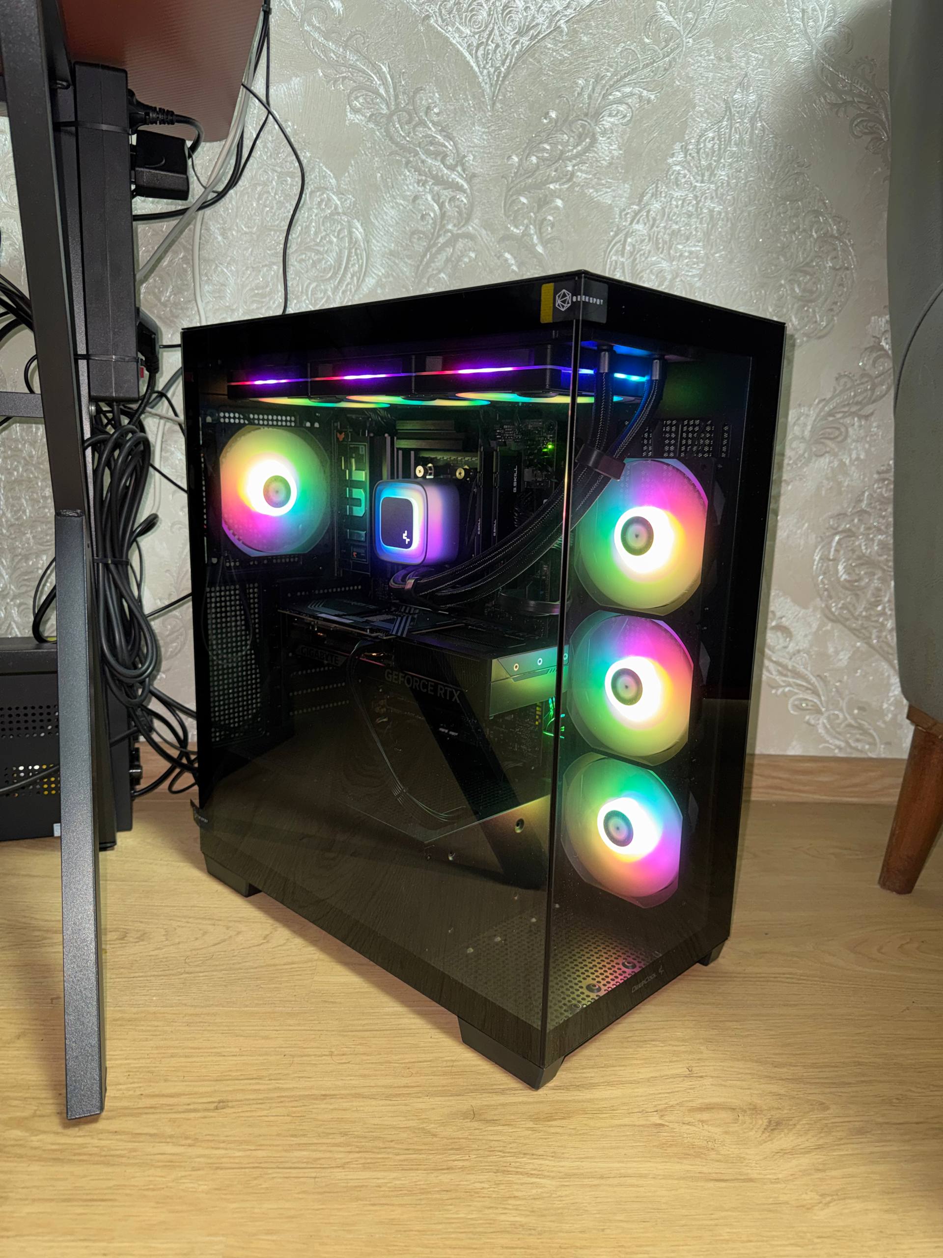 Игровой ПК: AMD Ryzen 7 9800X3D, RTX 5070 12GB, 32GB DDR5, 2TB SSD