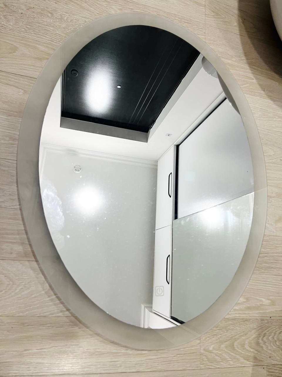Зеркало для ванной с LED-подсветкой