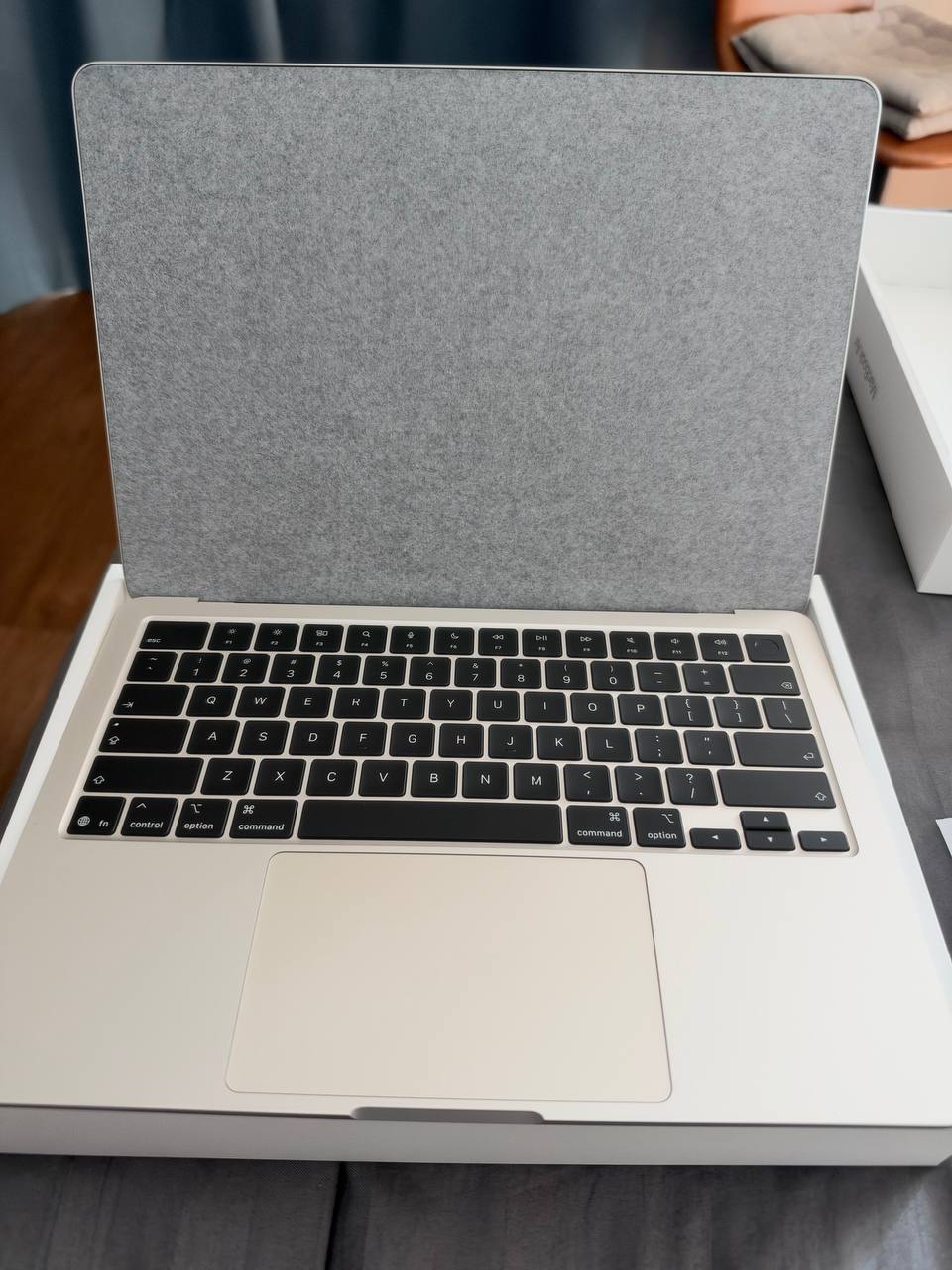 Apple MacBook Air 13″ M5 24GB / 1TB SSD
