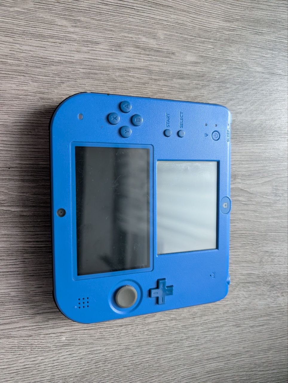Nintendo 2DS прошитая
